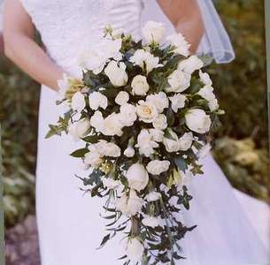 Picture of the Beautiful Bouquet that my Dad picked out (Great Job Dad!).